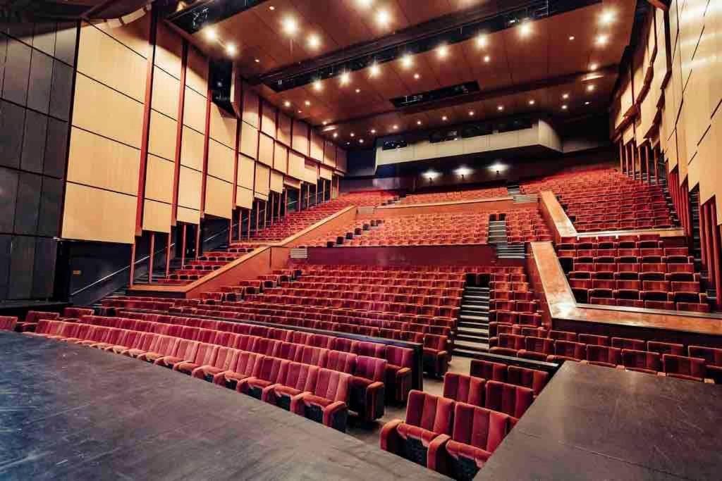 Superbe T2 Proche De La Gare Rer Tgv Massy Palaiseau Apartment Екстериор снимка